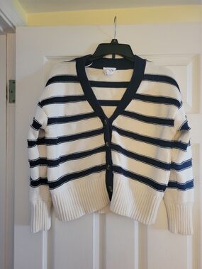 Striped Navy & White Button-Front Cropped Cardigan